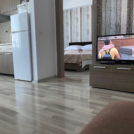 Apartament Carina Summerland Mamaia Exteriör bild
